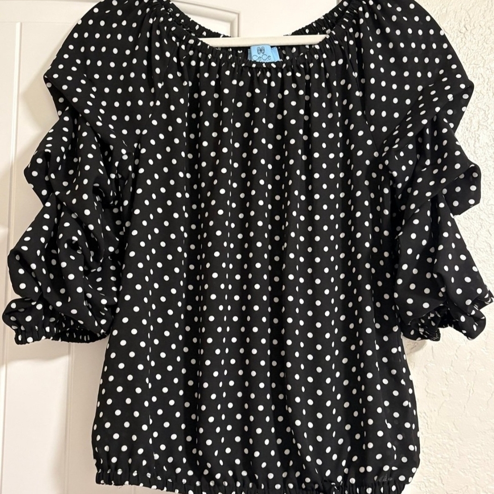 Cece Woman Off Shoulder Cascading Puffy Poka Dot Blouse , Pre-owned